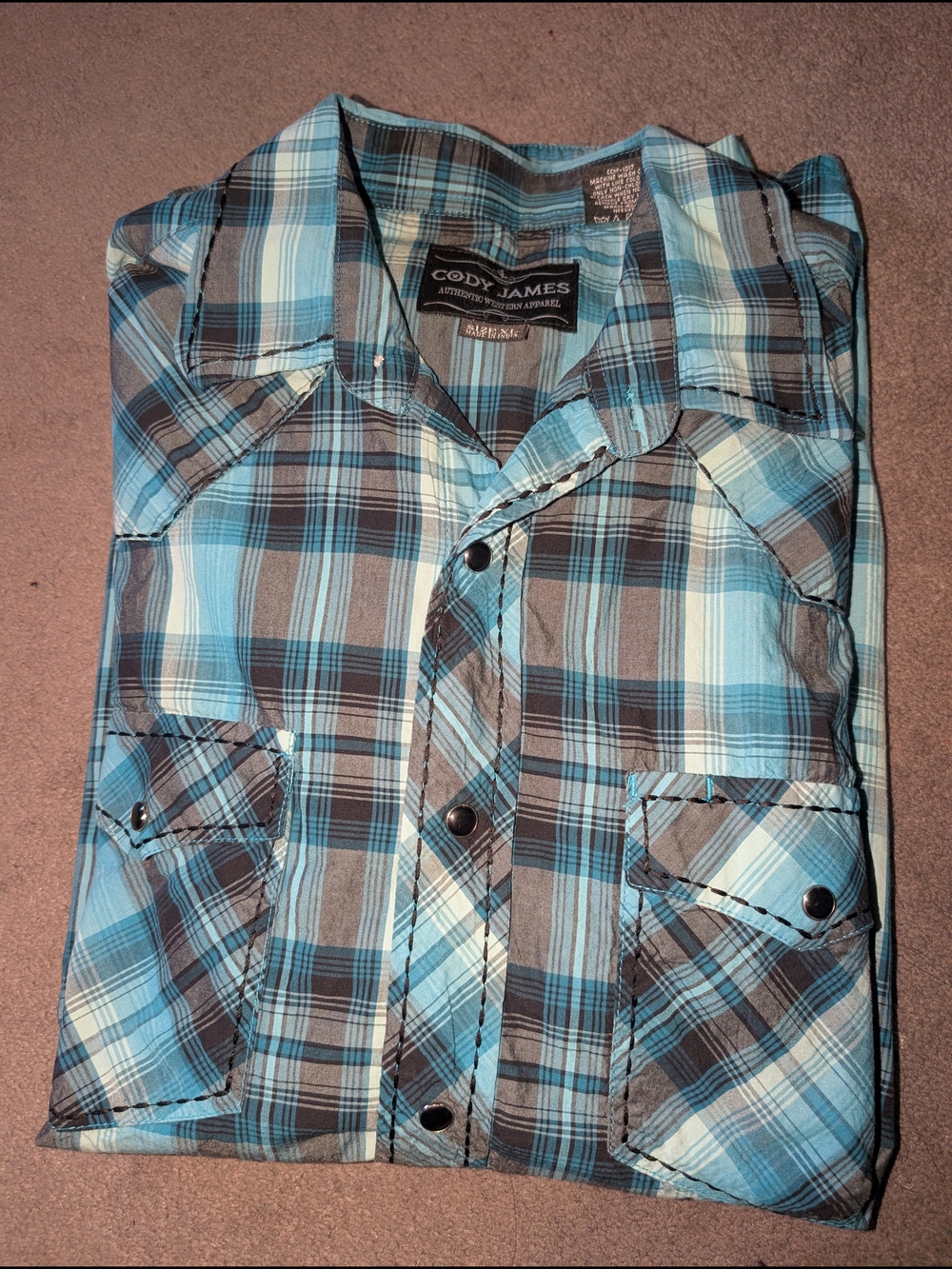 Cody James Men’s Blue Plaid Button-Up Shirt
